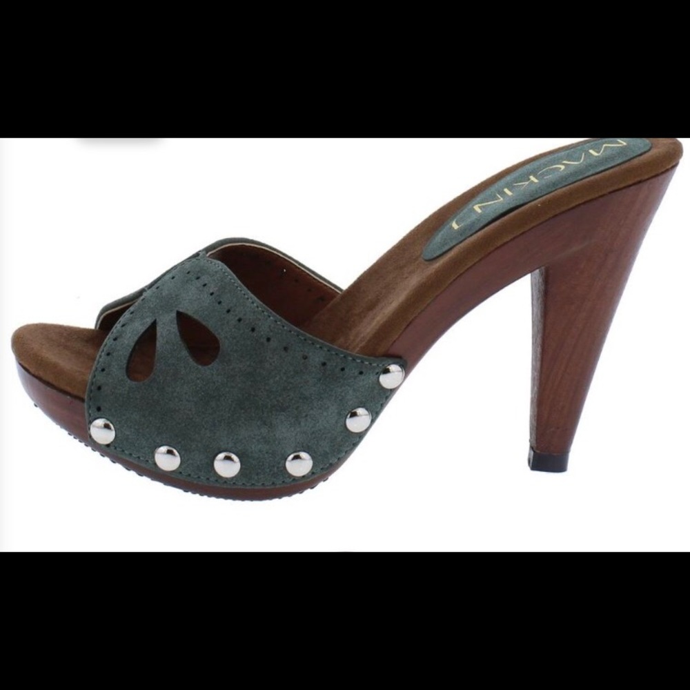 (Sale) New Green “Starr” Clogs